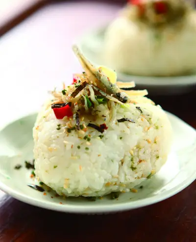 吻仔魚三角飯糰