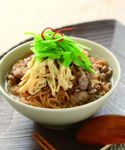 腐皮肉末雞絲麵