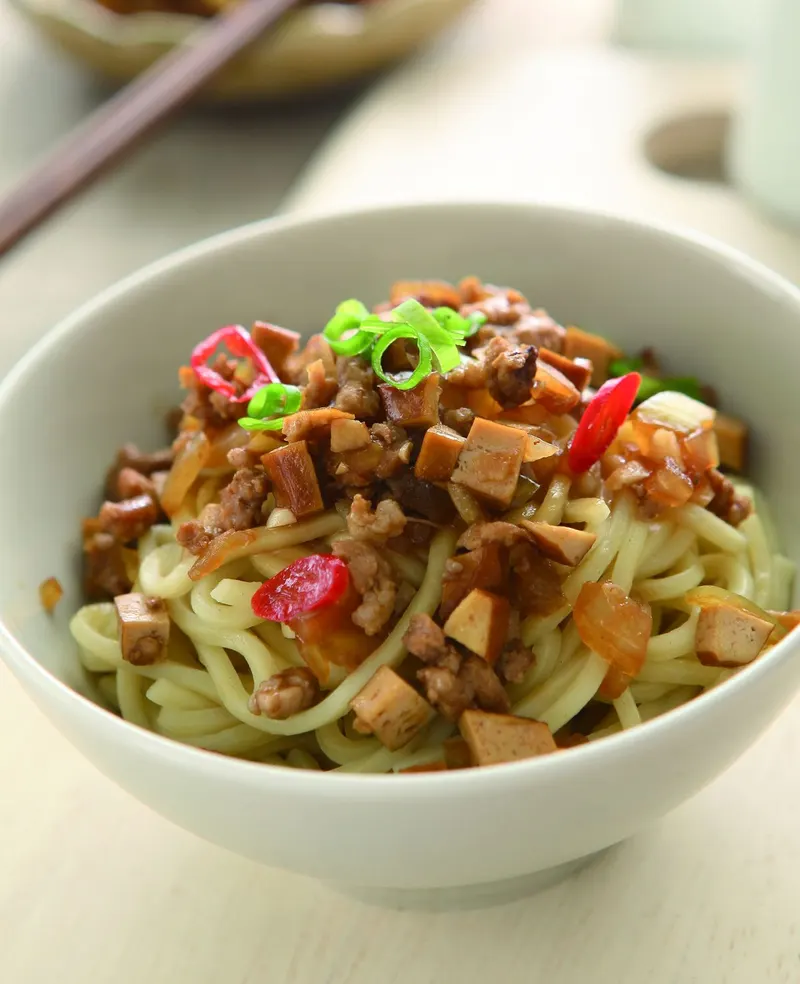 肉燥淋麵
