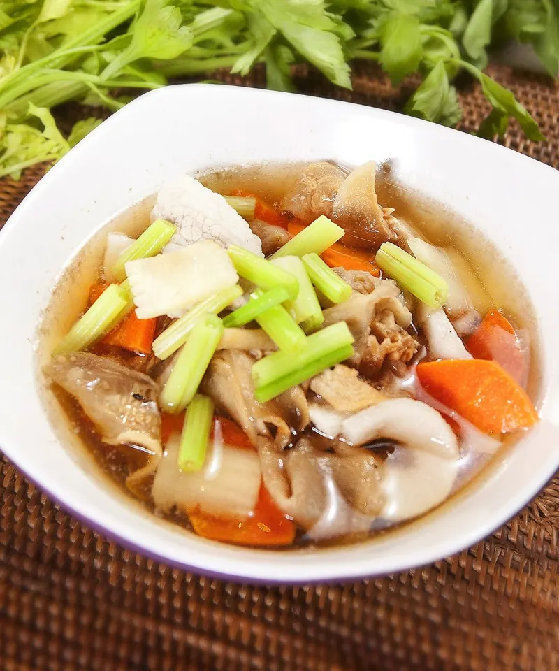 蘿蔔錢肉片湯