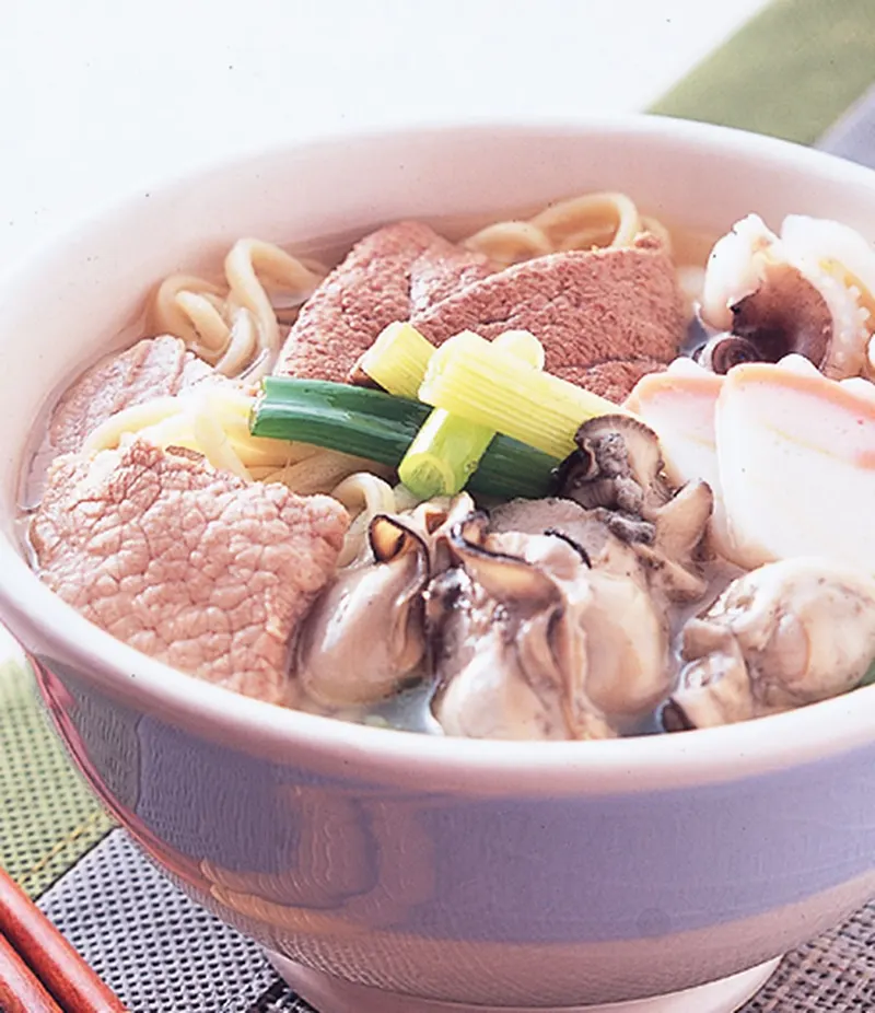 蚵仔什錦湯麵