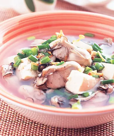 鮮蚵豆腐湯