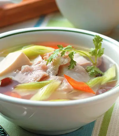 金針筍豆腐魚片湯
