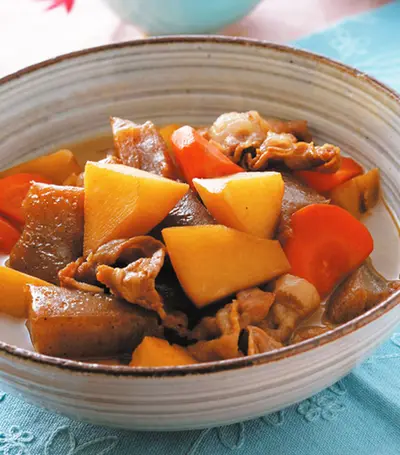 筍塊燉肉片