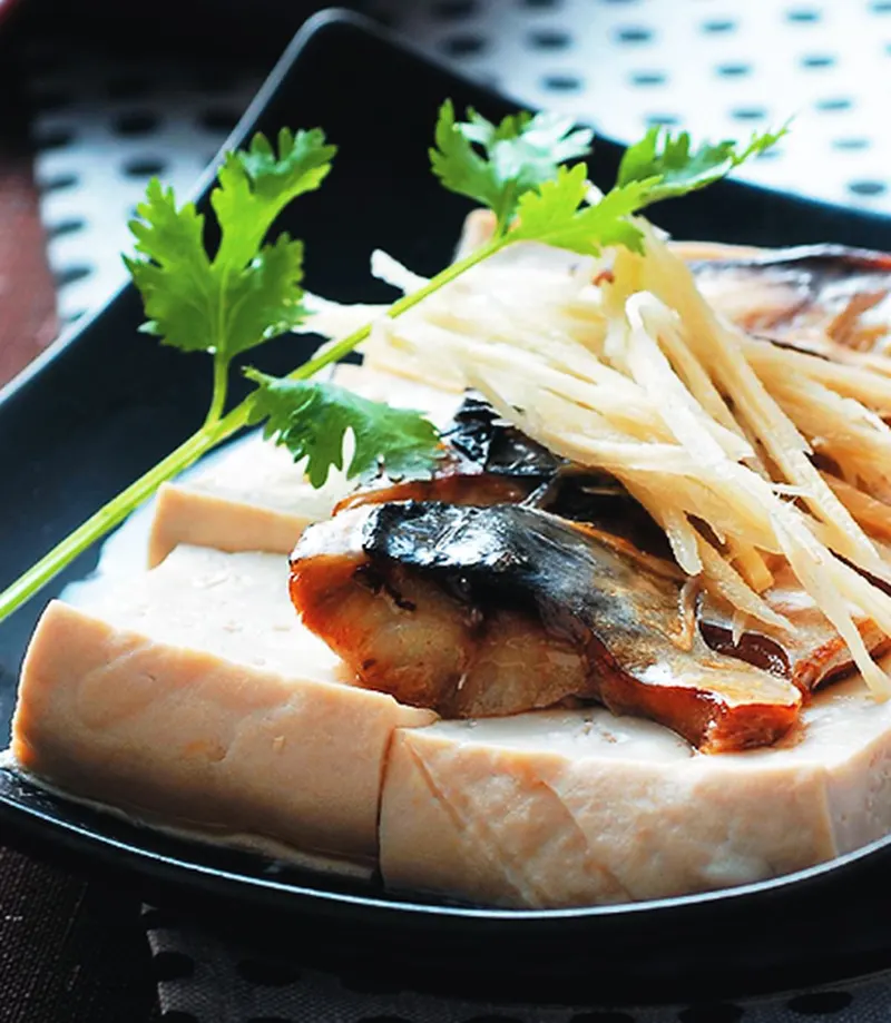 鹹魚蒸豆腐
