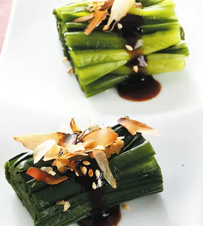 芝麻柴魚韭菜卷
