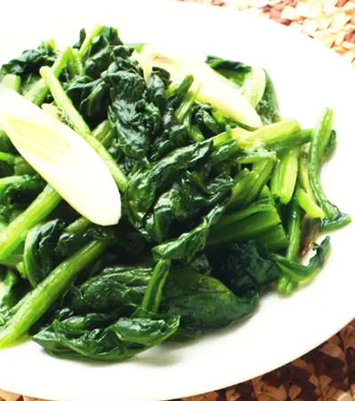 炒菠菜