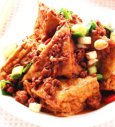 肉醬炒油豆腐