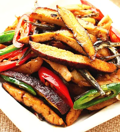 菜脯丁香魚炒豆干