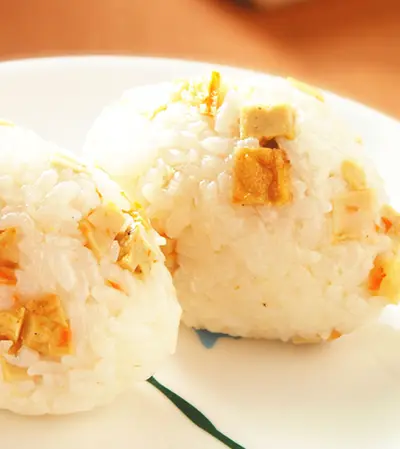 甜不辣飯糰
