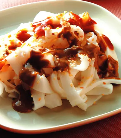 芝麻甜醬河粉