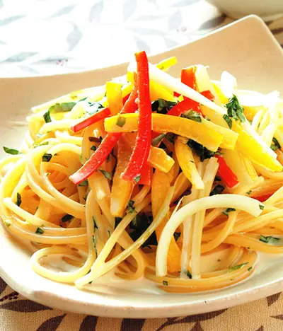 鮮奶油羅勒涼麵