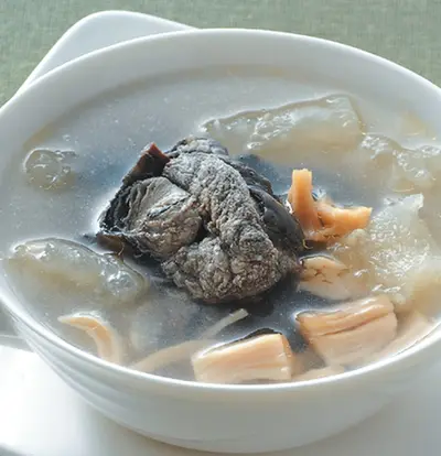 干貝蹄筋燉雞湯