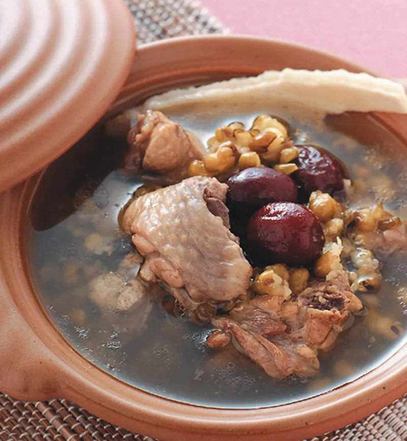 綠豆伏苓燉雞湯