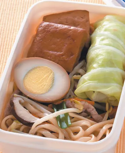肉絲炒麵餐盒