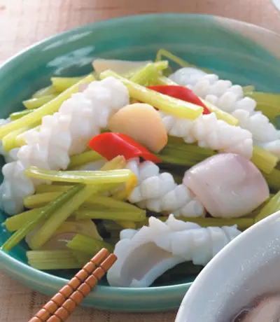 芹菜炒中卷