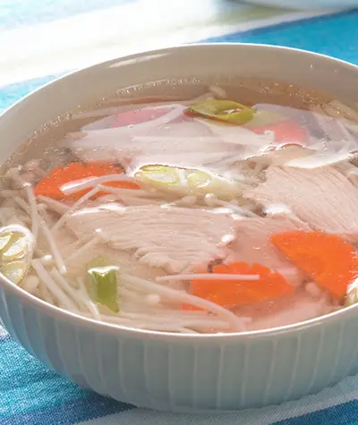 金針菇雞湯