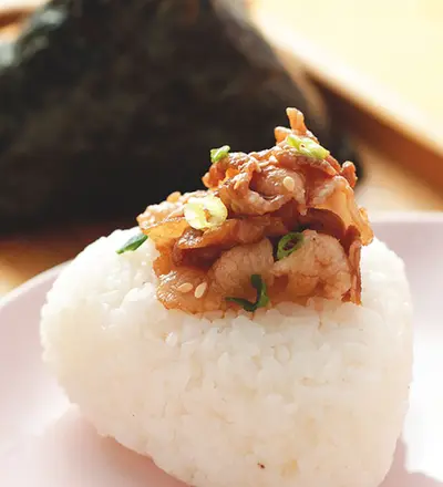 日式燒肉飯糰