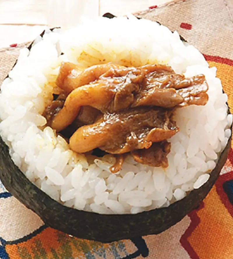咖哩鮮菇飯糰
