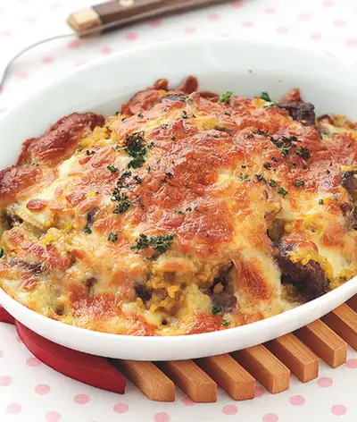 咖哩牛肉焗烤飯