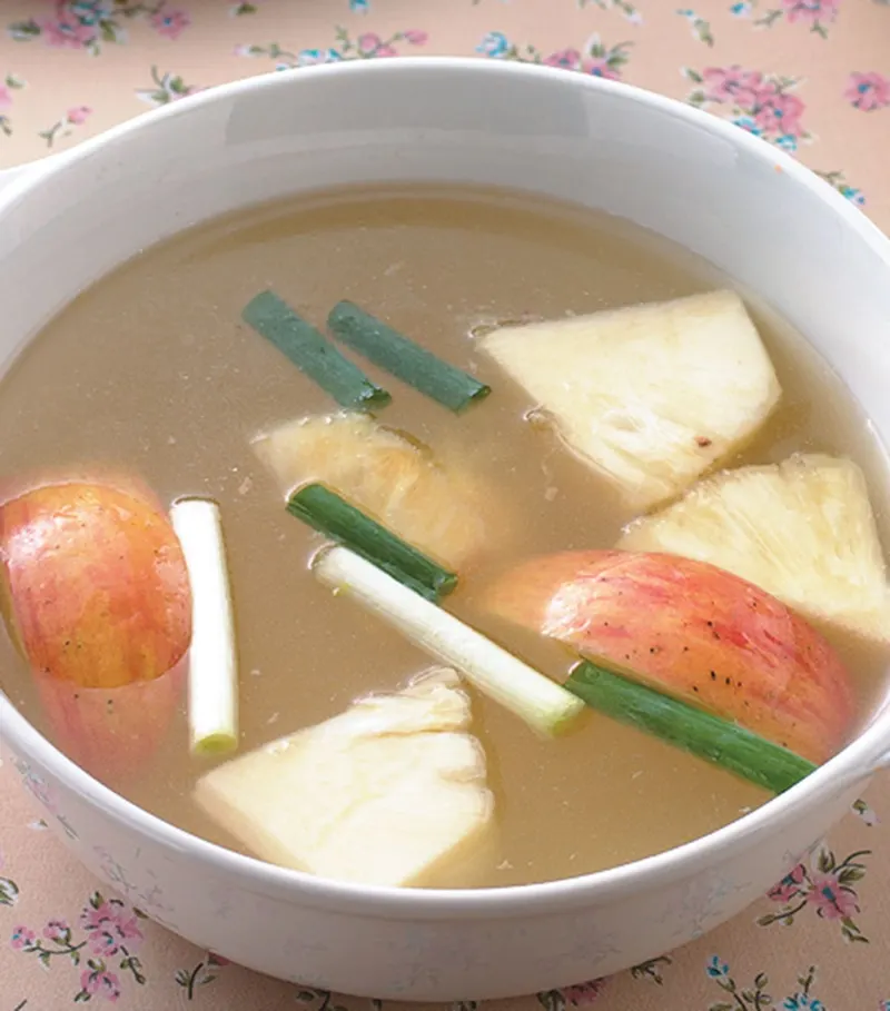 鳳梨蘋果水果鍋