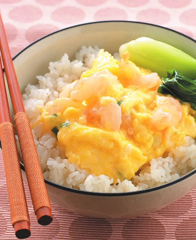 滑蛋蝦仁蓋飯