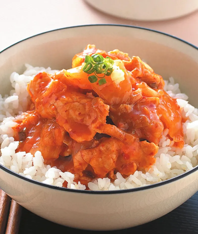 泡菜燒肉蓋飯