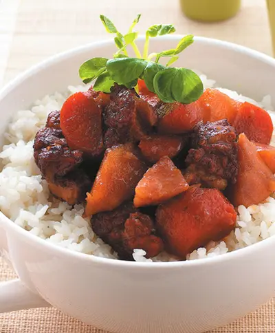 馬鈴薯燉肉蓋飯