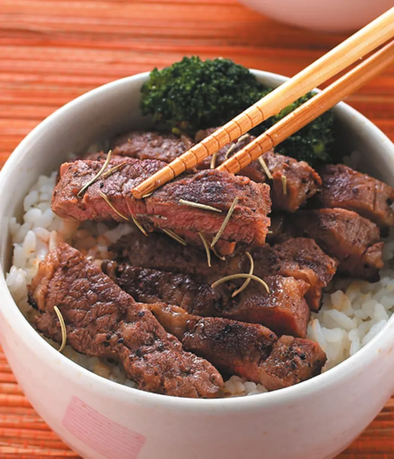 香煎牛排蓋飯