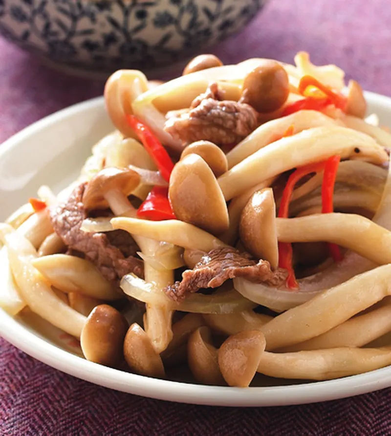 蕈菇炒牛肉絲