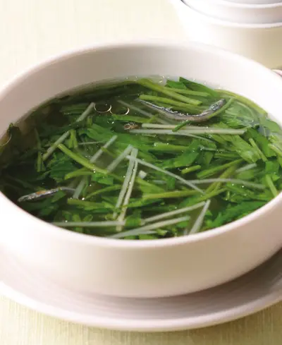 空心菜葉魚乾湯