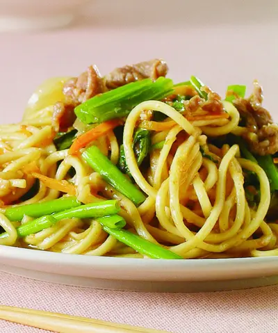 沙茶羊肉炒麵(1)