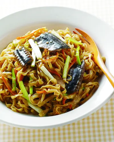 炒鱔魚意麵