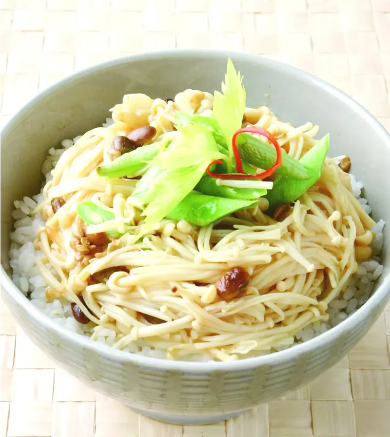 錫箔蒜味乳香珍菇飯