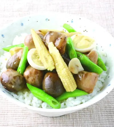 鳥蛋燴草菇飯