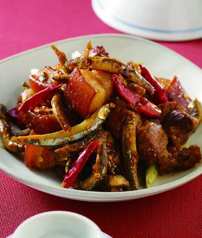 丁香魚乾燒肉