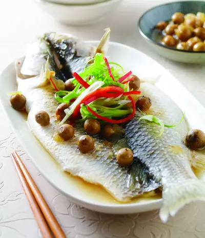 破布子蒸豆仔魚