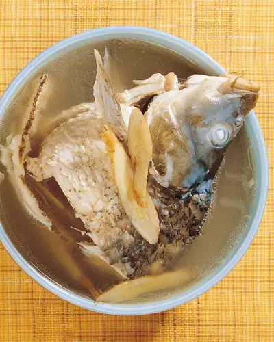 歸耆鯉魚湯