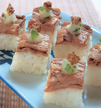涮牛肉箱壽司