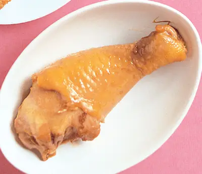 滷雞腿飯