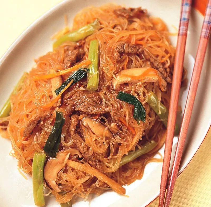 蠔油牛肉炒米粉