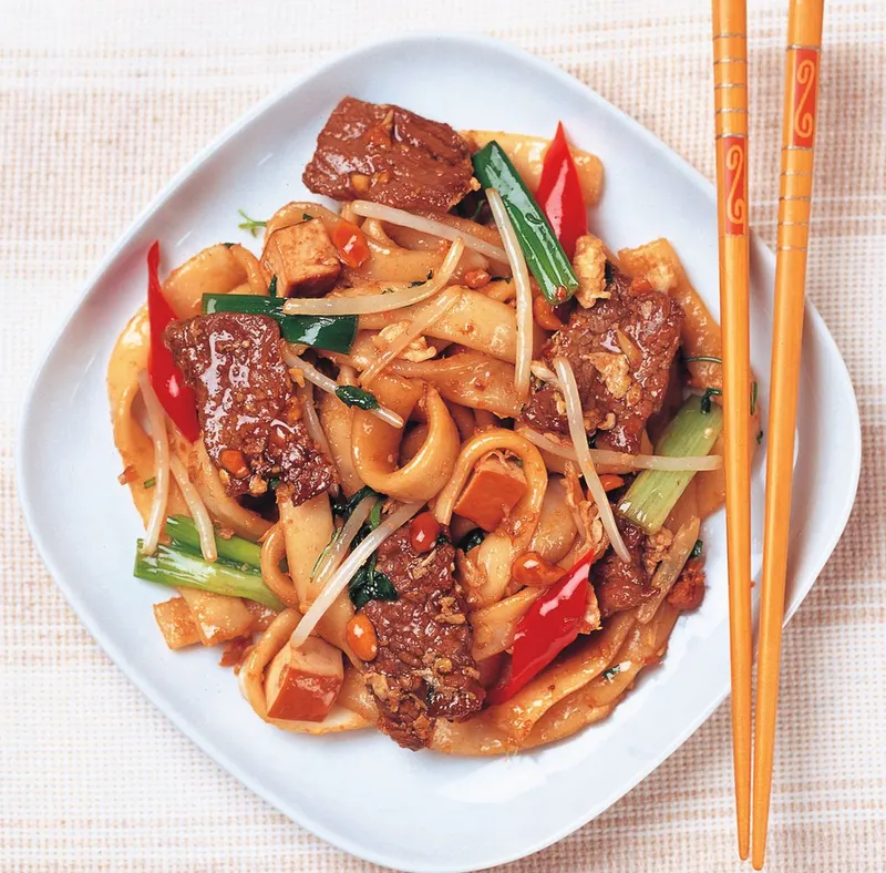 越南牛肉炒河粉