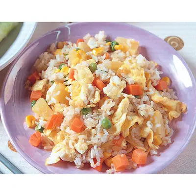 鳳梨蛋炒飯