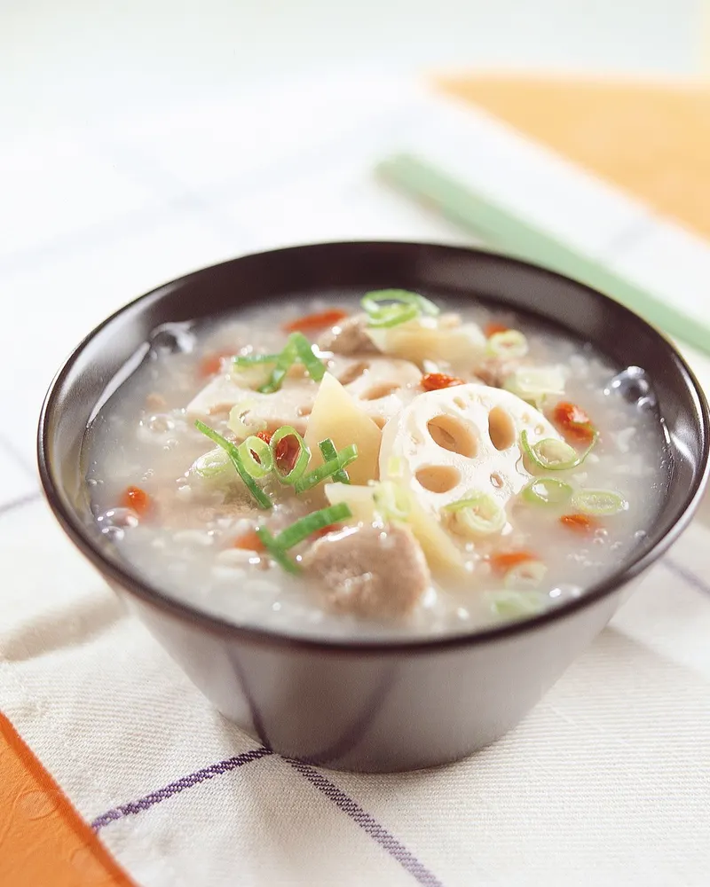 潤膚鮮藕粥