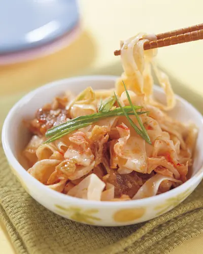 韓式泡菜炒麵
