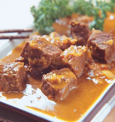 咖哩巴東牛肉