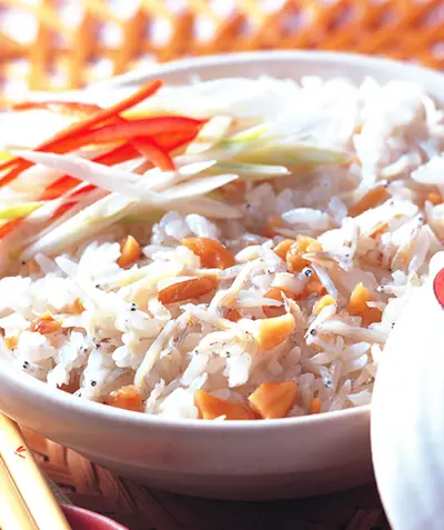 吻仔魚煲飯