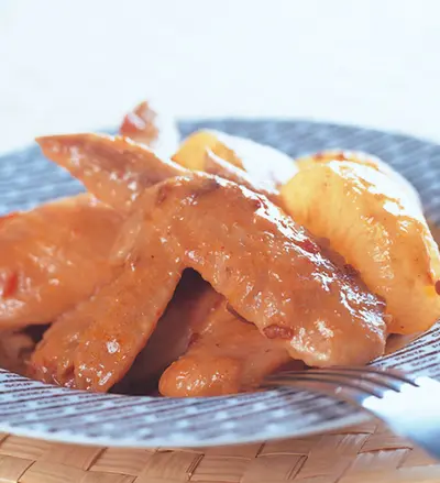味噌煮雞翅