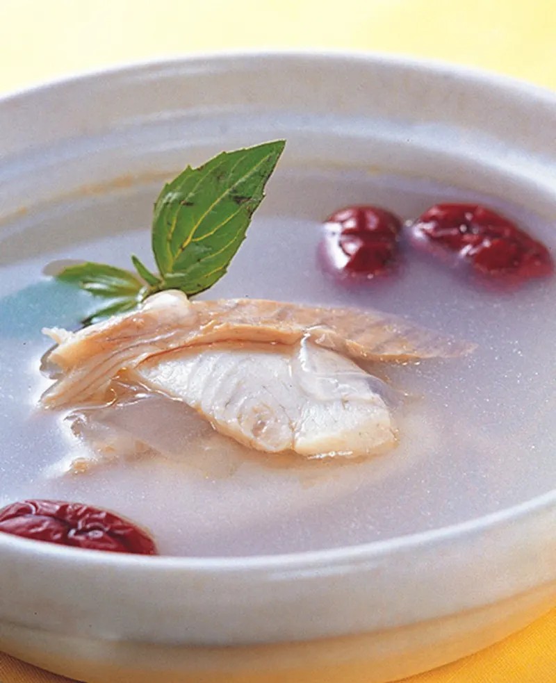 雪蛤紅棗鯛魚湯