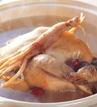 高麗人參雞湯